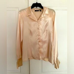 NWOT Women’s Liz Claiborne Size 8 Top